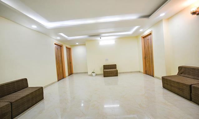 Hotel Immense Residency à Faridabad Extérieur photo